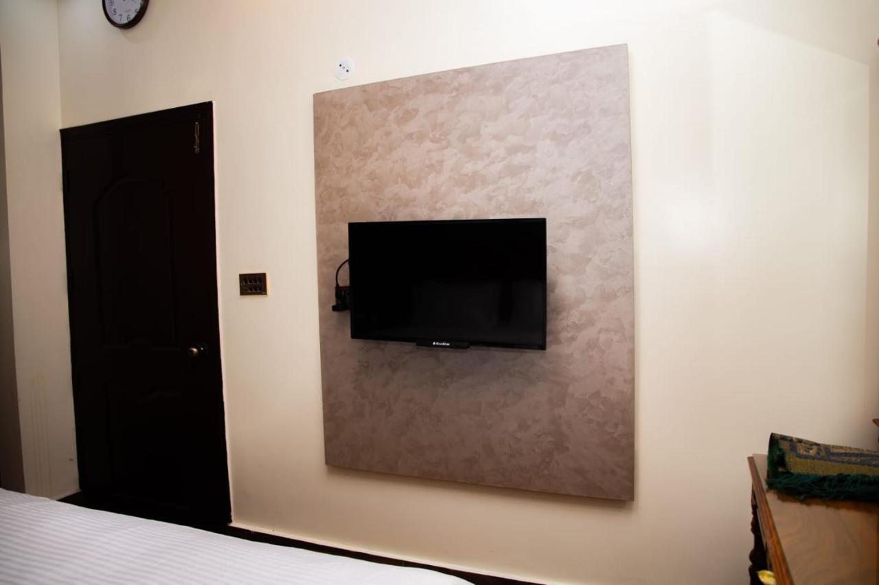 Elet Business Hotel Karachi Exterior photo