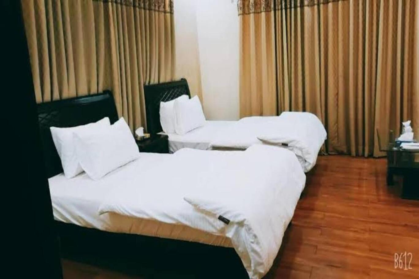 Elet Business Hotel Karachi Exterior photo